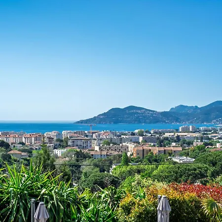 Bella By Terry's Homes * Cannes