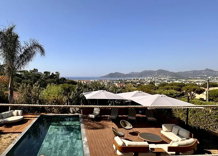 Bella By Terry's Homes * Cannes